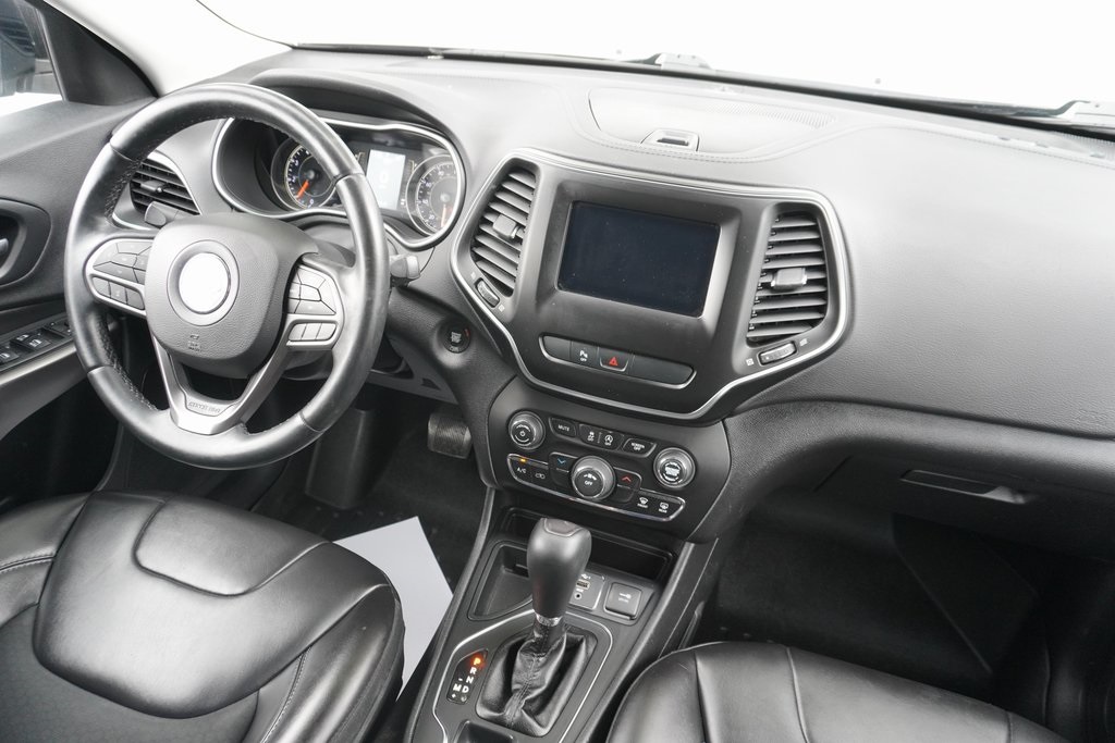 used 2019 Jeep Cherokee car, priced at $14,400