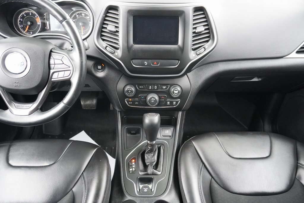 used 2019 Jeep Cherokee car, priced at $14,400
