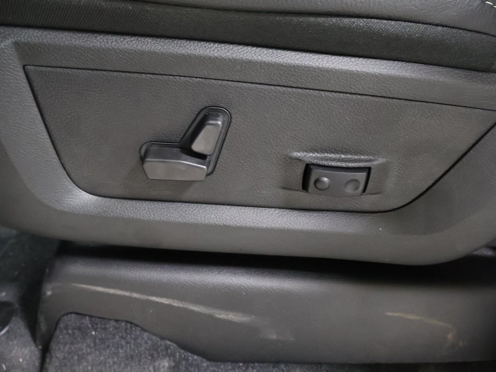 new 2025 Ram 2500 car, priced at $73,840