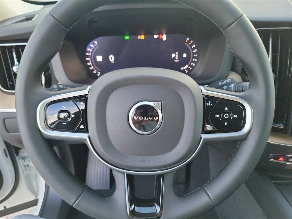 new 2026 Volvo XC60 car, priced at $54,265