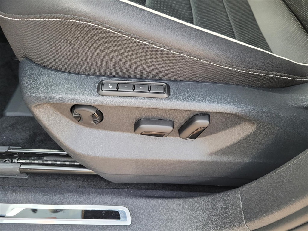 used 2024 Volkswagen Tiguan car, priced at $33,789