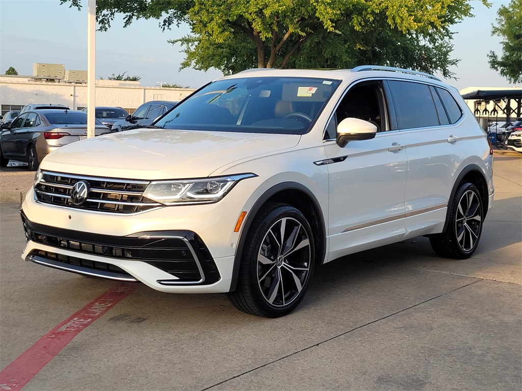 used 2024 Volkswagen Tiguan car, priced at $33,789