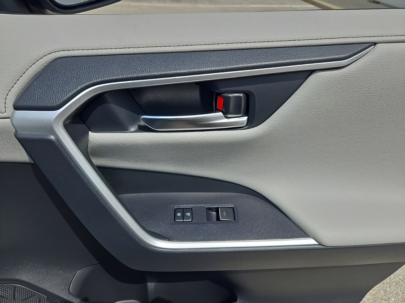 used 2022 Toyota RAV4 Hybrid car, priced at $36,513