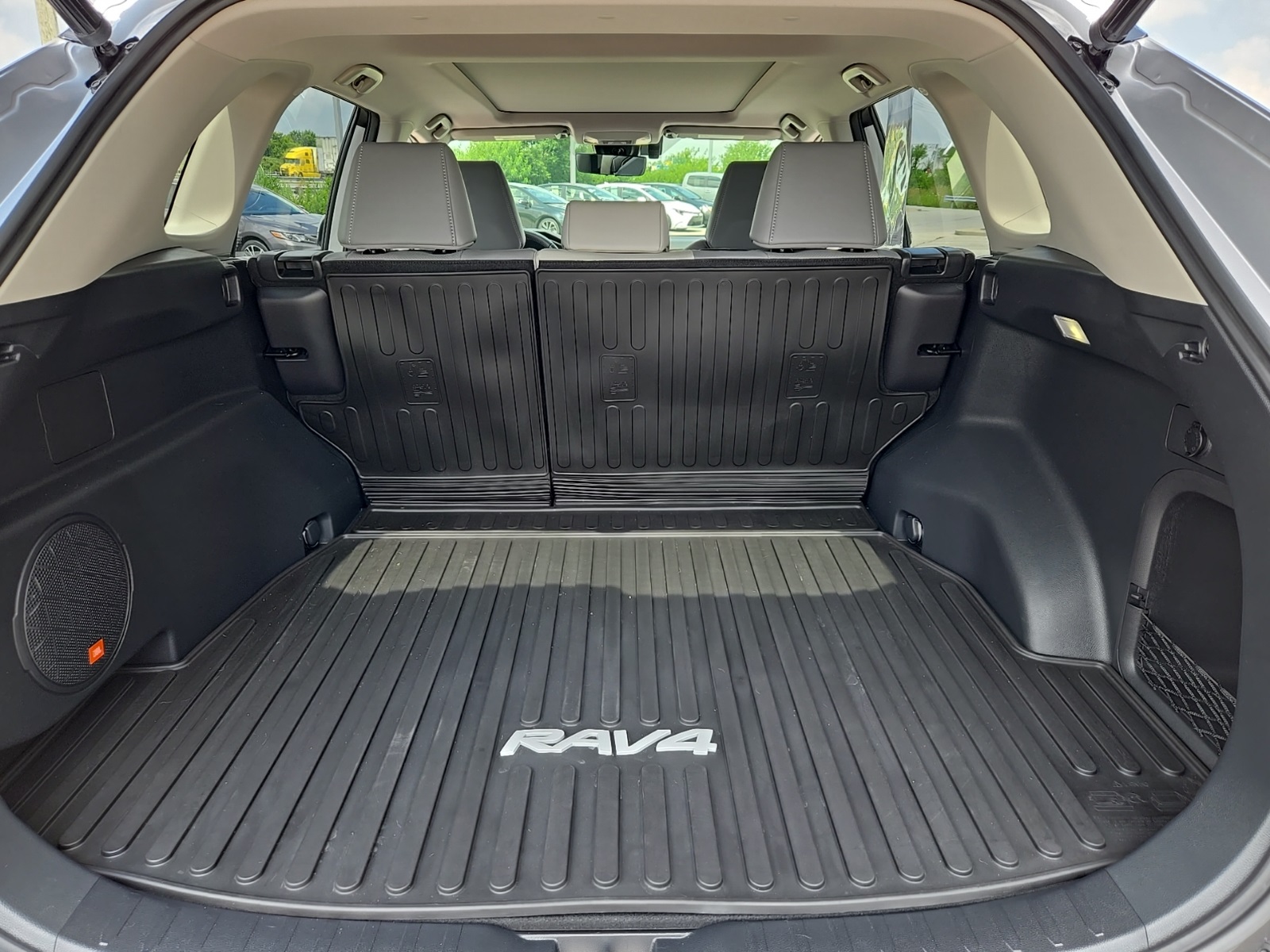 used 2022 Toyota RAV4 Hybrid car, priced at $36,513