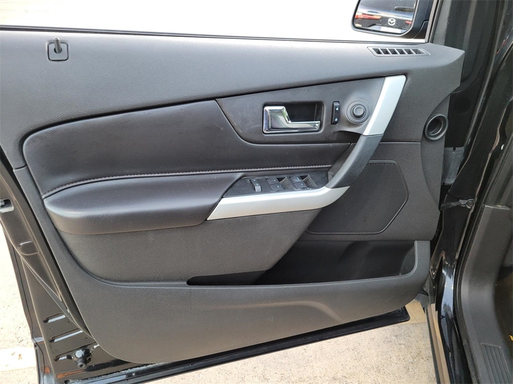 used 2013 Ford Edge car, priced at $6,940