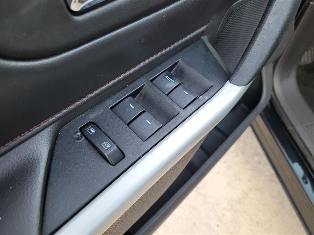 used 2013 Ford Edge car, priced at $6,940