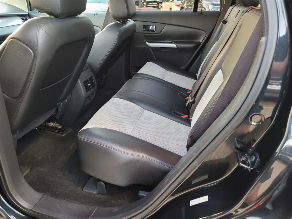 used 2013 Ford Edge car, priced at $6,940