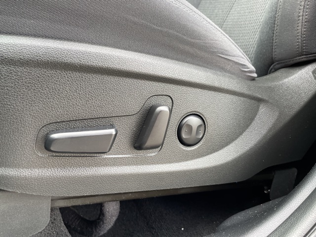 used 2022 Hyundai Santa Fe car, priced at $27,990