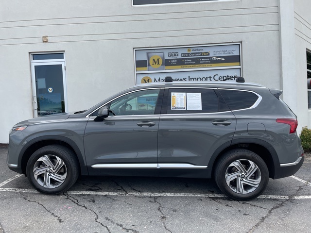 used 2022 Hyundai Santa Fe car, priced at $27,990