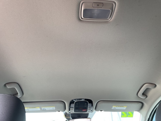 used 2022 Hyundai Santa Fe car, priced at $27,990