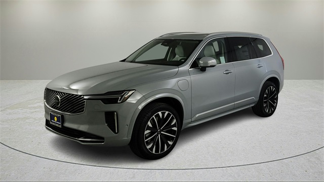 new 2026 Volvo XC90 Plug-In Hybrid car, priced at $85,625