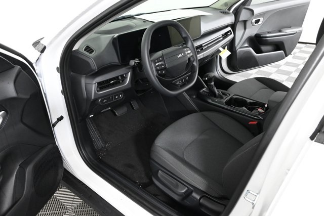 new 2025 Kia K4 car, priced at $25,824