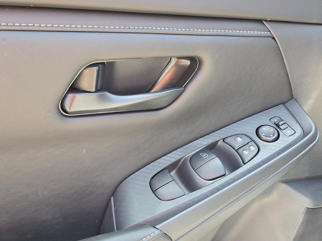 new 2025 Nissan Sentra car, priced at $23,335