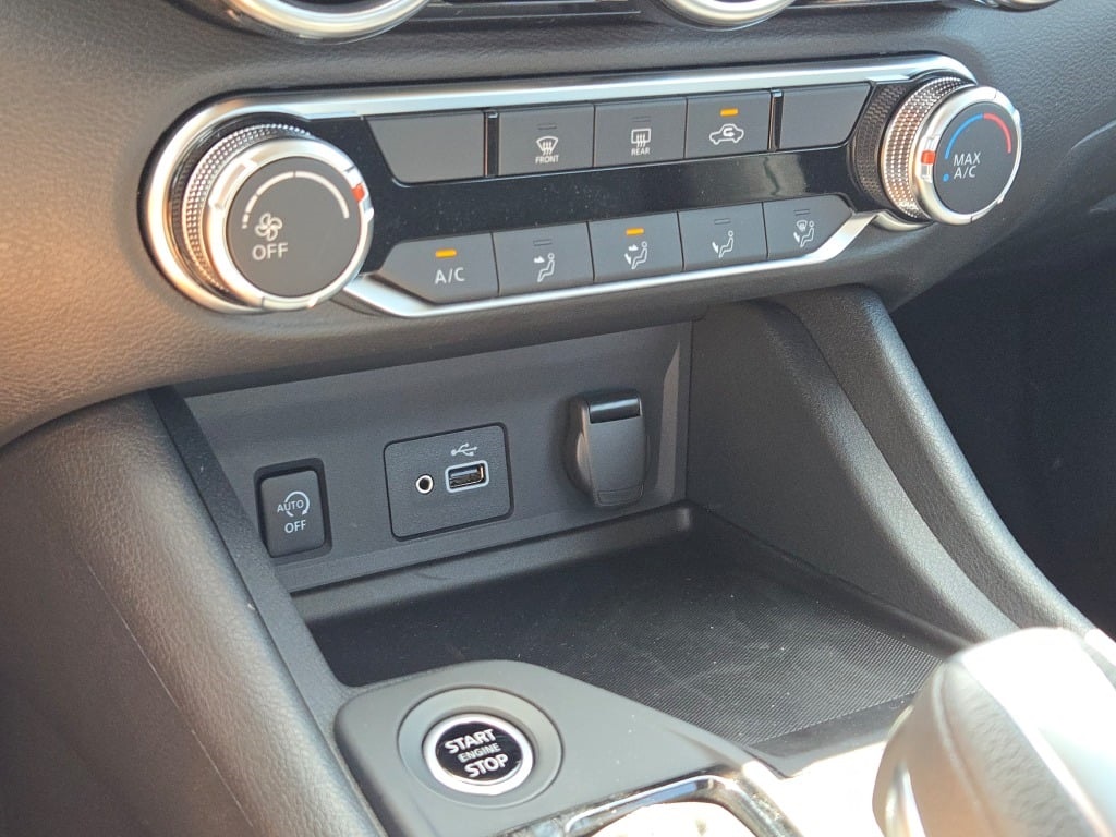 new 2025 Nissan Sentra car, priced at $23,335