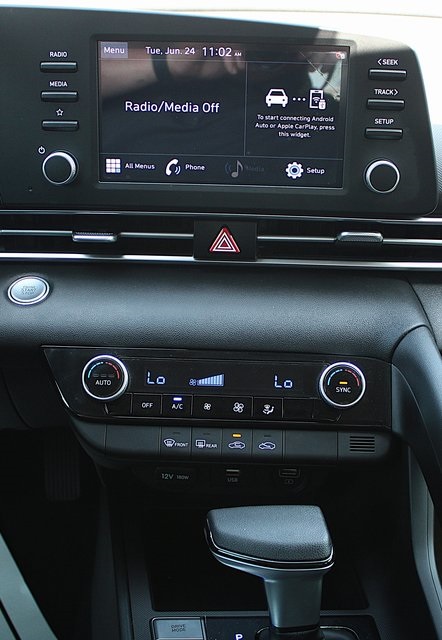 used 2022 Hyundai Elantra car, priced at $19,380