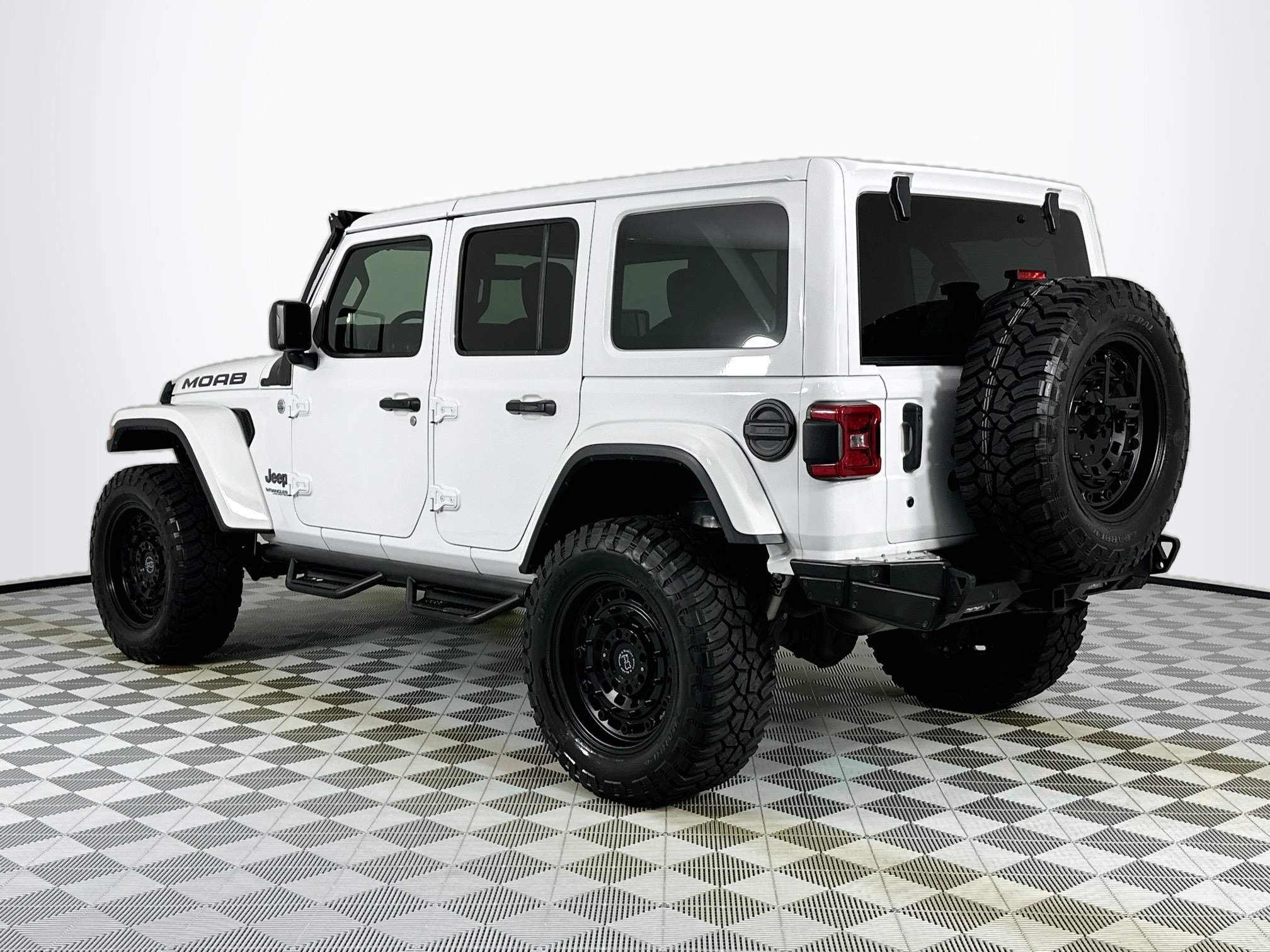 used 2018 Jeep Wrangler car, priced at $32,995