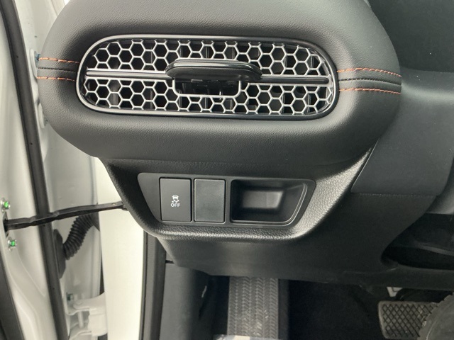 new 2026 Honda HR-V car, priced at $31,405