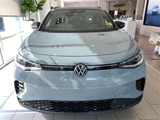 new 2025 Volkswagen ID.4 car, priced at $53,056