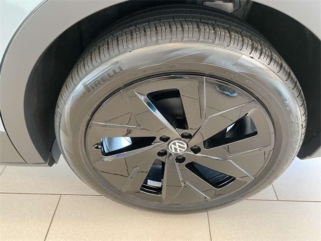 new 2025 Volkswagen ID.4 car, priced at $53,056