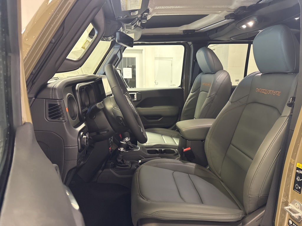 new 2025 Jeep Gladiator car, priced at $54,999