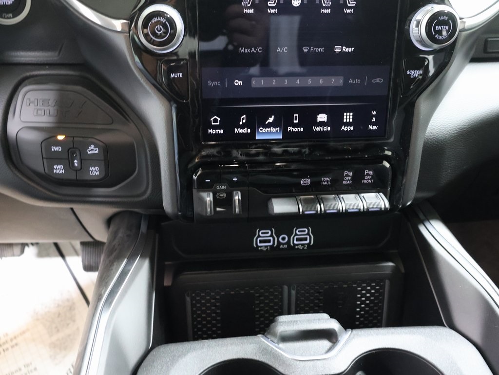 new 2025 Ram 2500 car, priced at $74,622