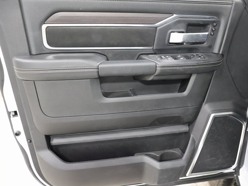 new 2025 Ram 2500 car, priced at $74,622