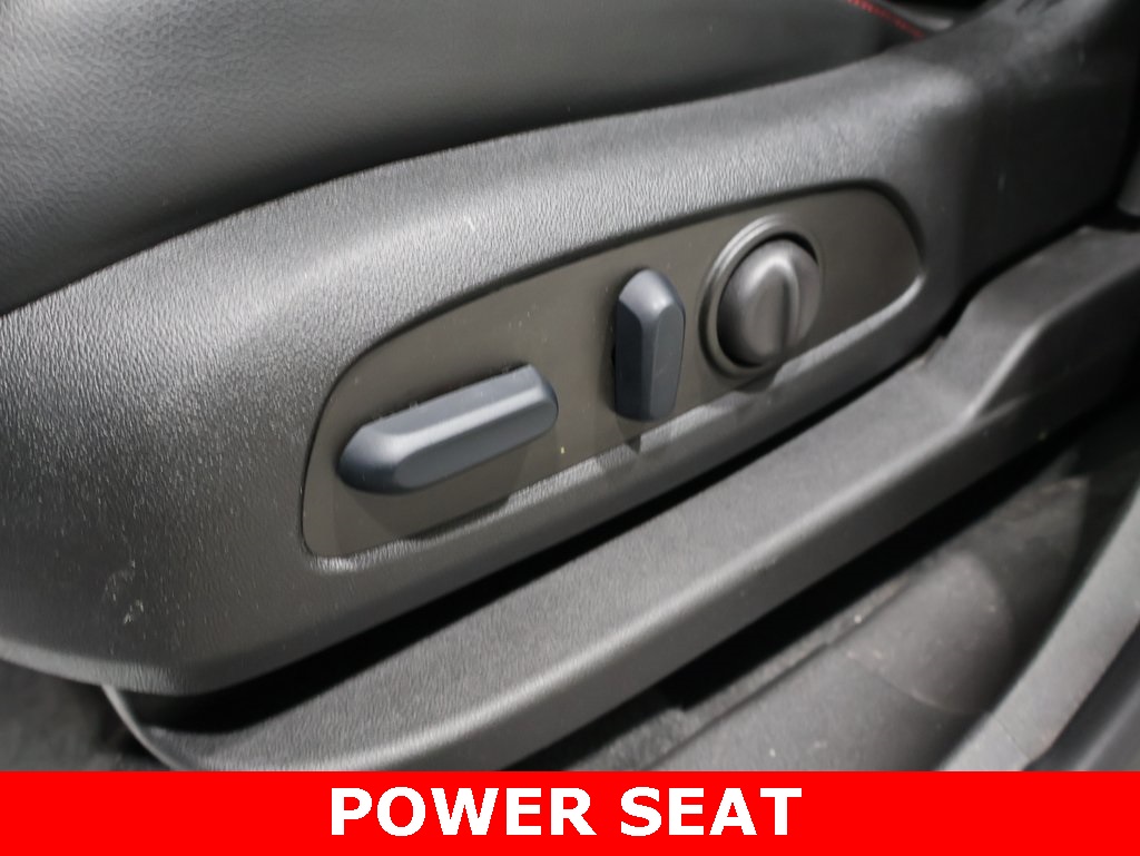 used 2023 Chevrolet Equinox car, priced at $25,750