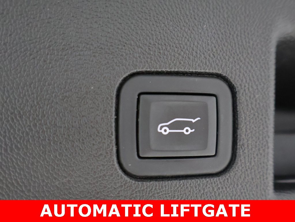 used 2023 Chevrolet Equinox car, priced at $25,750