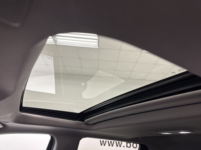 used 2024 GMC Sierra 1500 car, priced at $58,644