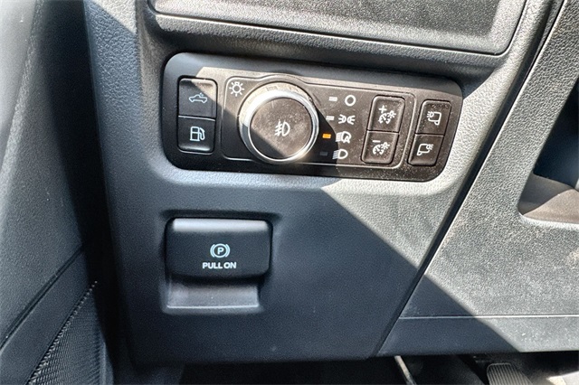 new 2025 Ford F-150 car, priced at $60,217