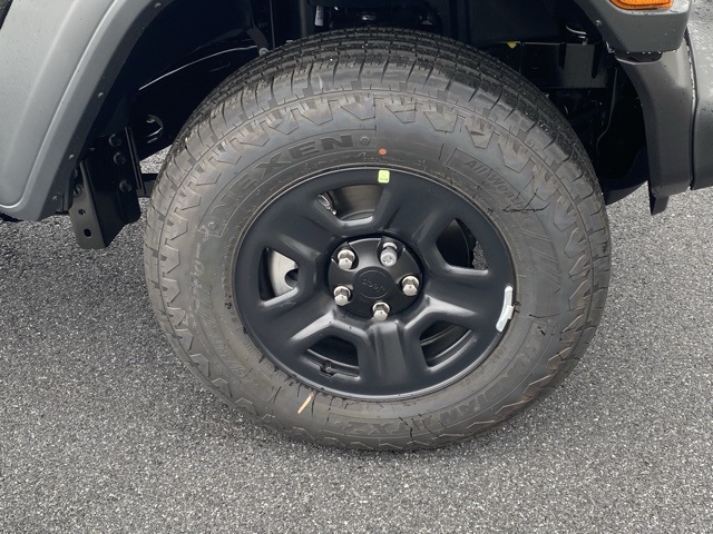 new 2026 Jeep Wrangler car, priced at $33,210