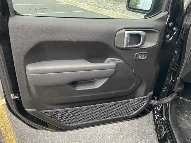 new 2026 Jeep Wrangler car, priced at $33,210