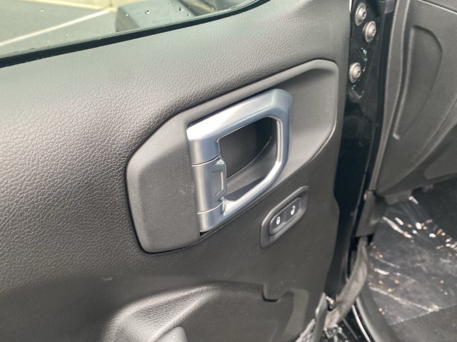 new 2026 Jeep Wrangler car, priced at $33,210