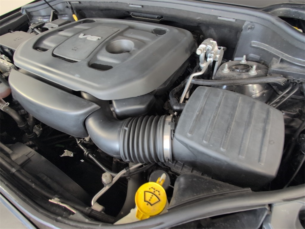 used 2018 Jeep Grand Cherokee car, priced at $15,868
