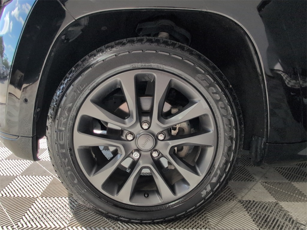 used 2018 Jeep Grand Cherokee car, priced at $15,868