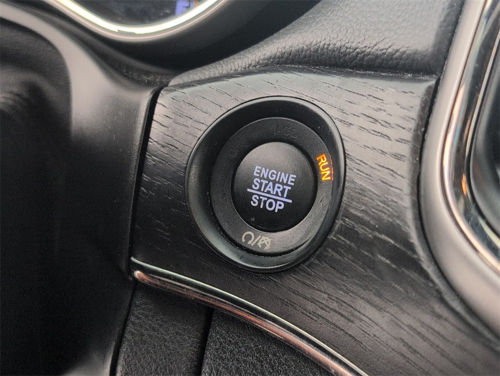 used 2018 Jeep Grand Cherokee car, priced at $15,868