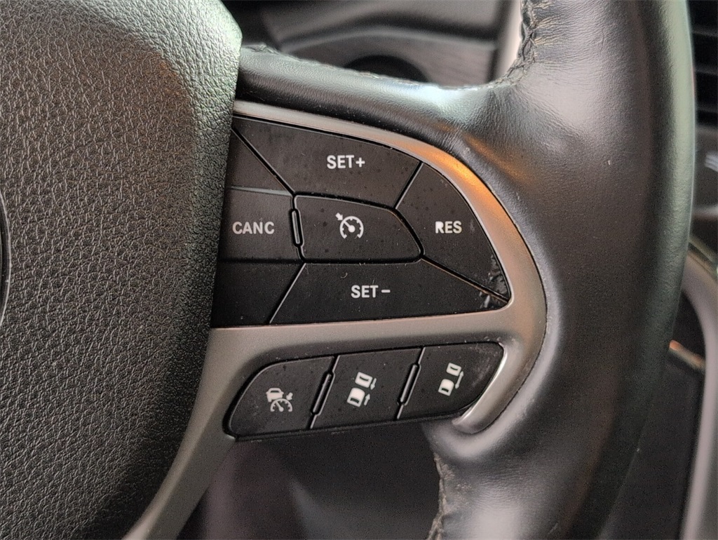 used 2018 Jeep Grand Cherokee car, priced at $15,868