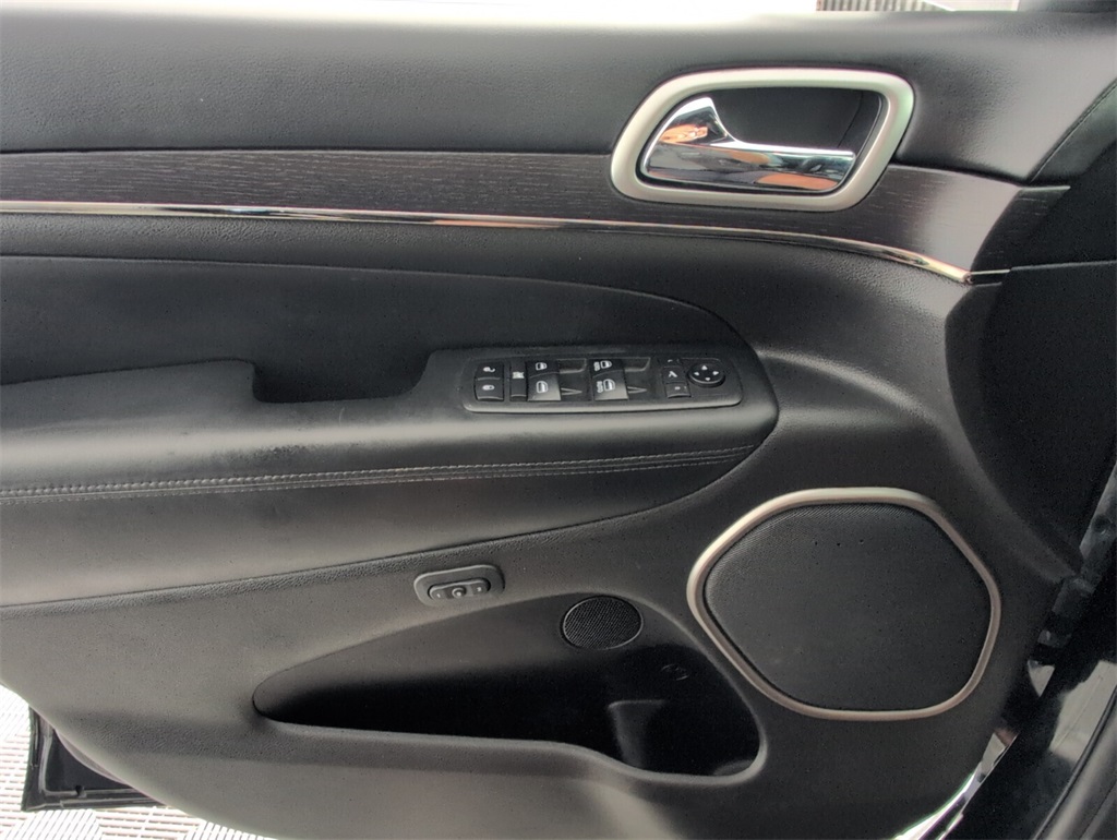 used 2018 Jeep Grand Cherokee car, priced at $15,868