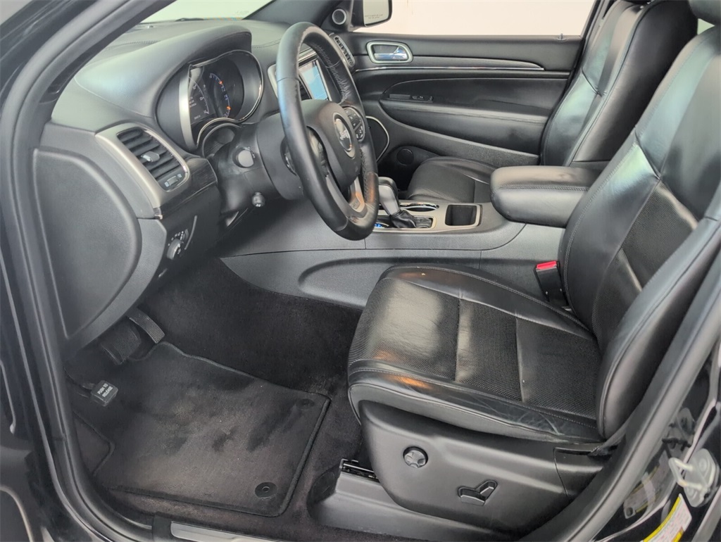 used 2018 Jeep Grand Cherokee car, priced at $15,868