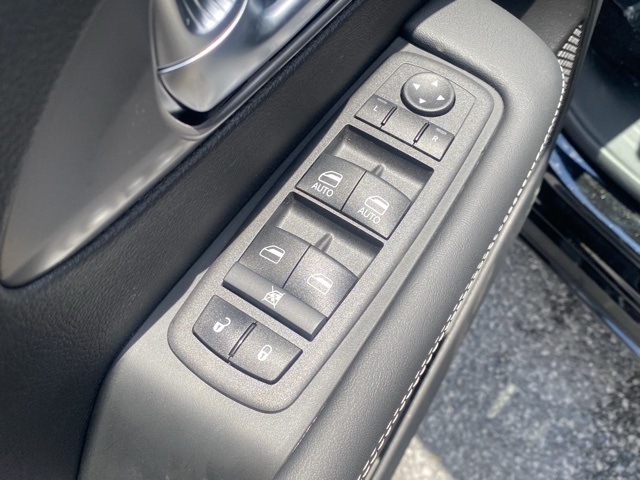 new 2025 Chrysler Voyager car, priced at $34,136
