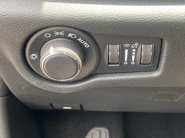 new 2025 Chrysler Voyager car, priced at $34,136