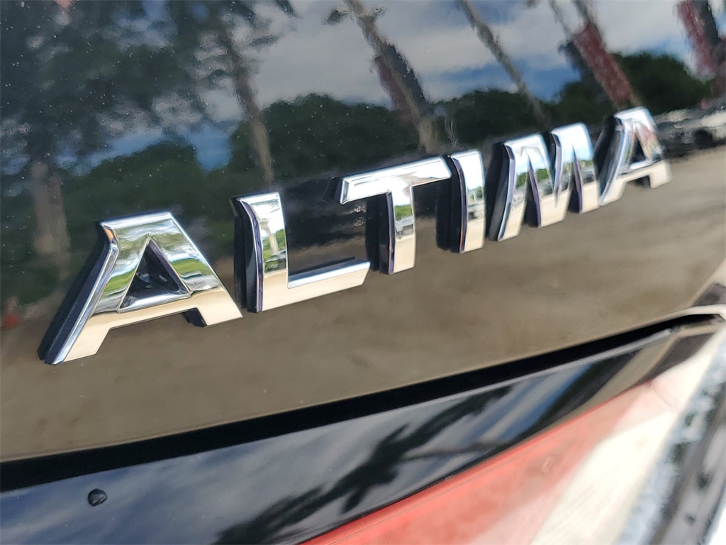 used 2022 Nissan Altima car, priced at $19,789