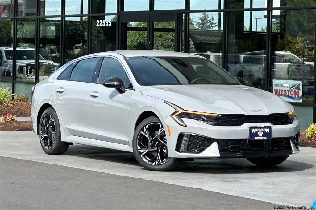 new 2026 Kia K5 car, priced at $31,425