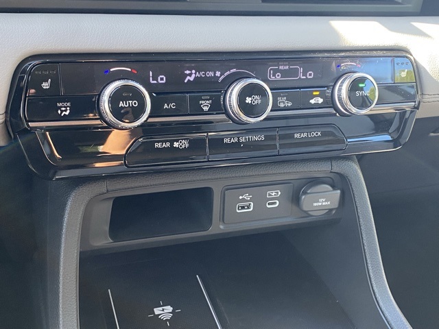 new 2025 Honda Pilot car, priced at $46,755