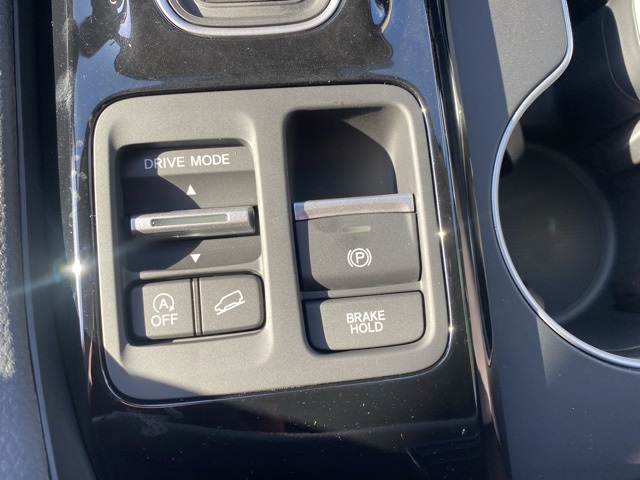 new 2025 Honda Pilot car, priced at $46,755