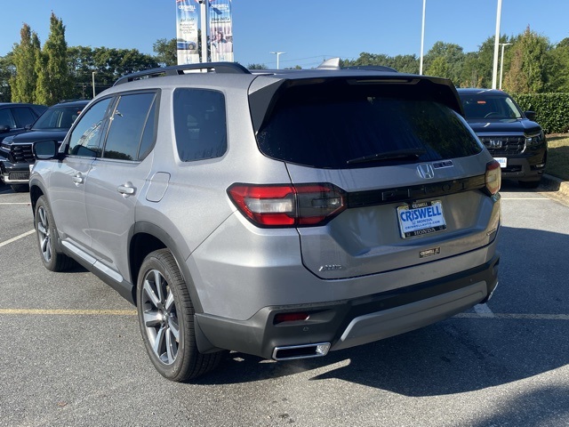 new 2025 Honda Pilot car, priced at $46,755