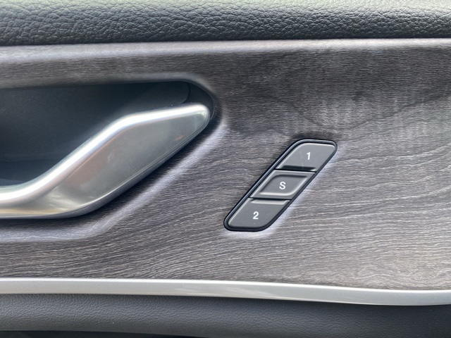 new 2025 Jeep Grand Cherokee L car, priced at $49,246
