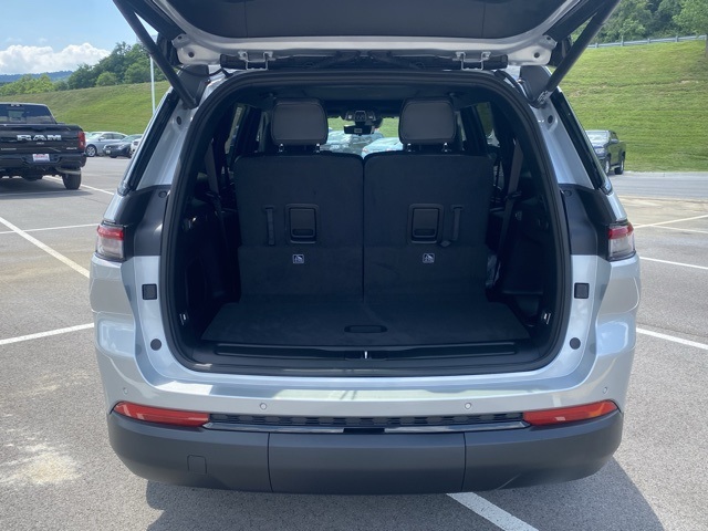 new 2025 Jeep Grand Cherokee L car, priced at $49,246