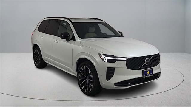 new 2026 Volvo XC90 Plug-In Hybrid car, priced at $94,585