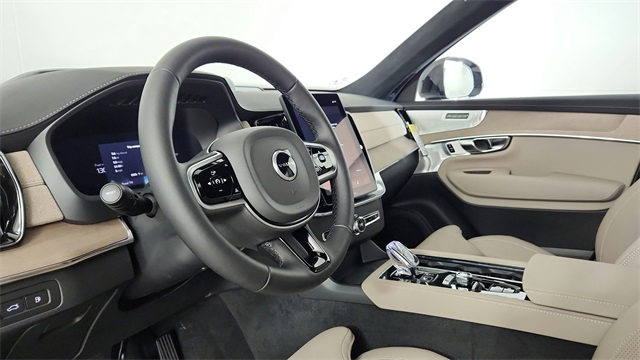 new 2026 Volvo XC90 Plug-In Hybrid car, priced at $94,585